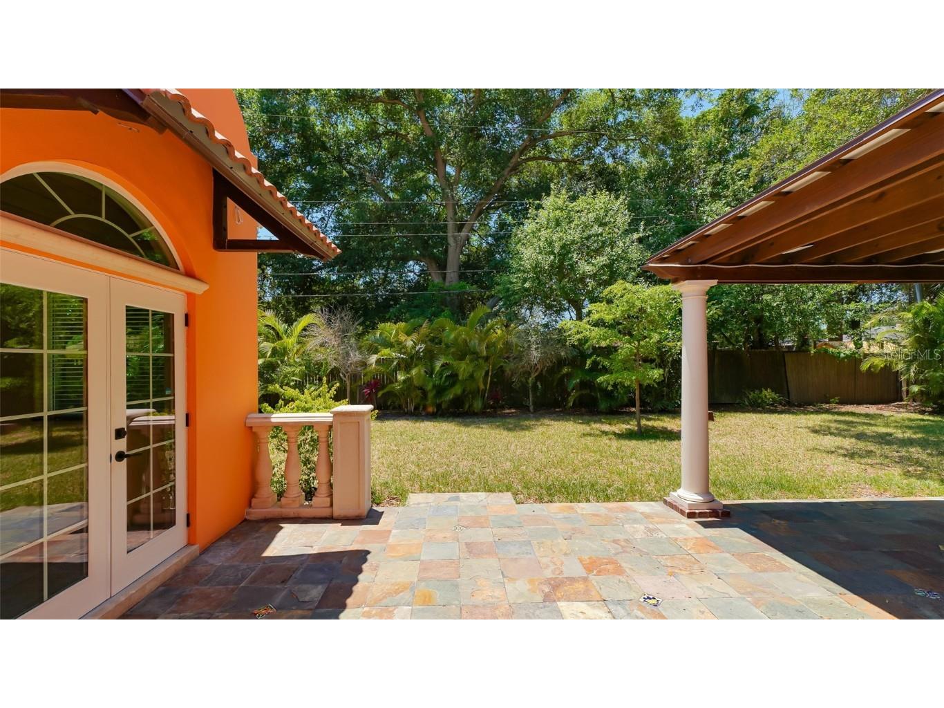 2520 Tami Sola Street Sarasota FL 34237 A4534658 image43