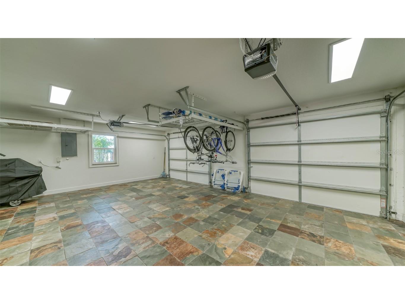 2520 Tami Sola Street Sarasota FL 34237 A4534658 image54