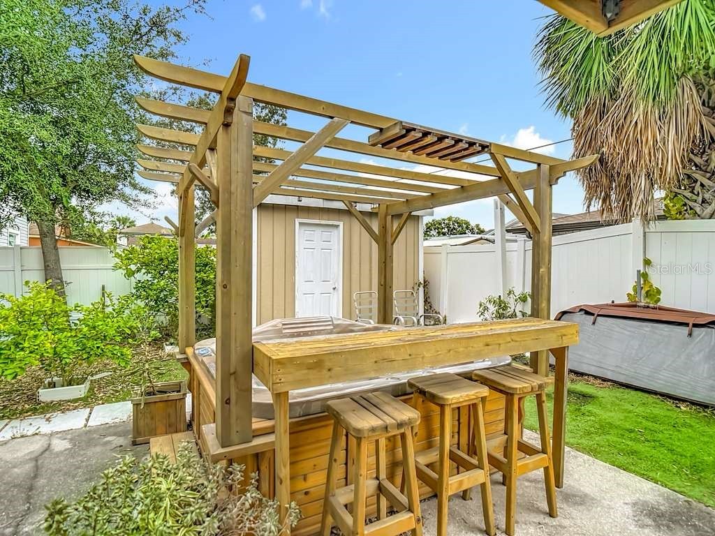 2520 W Saint John Street Tampa FL 33607 TB8453092 image23