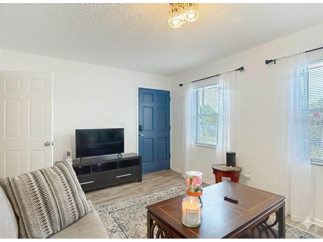 2520 W Saint John Street Tampa FL 33607 TB8453092 image28