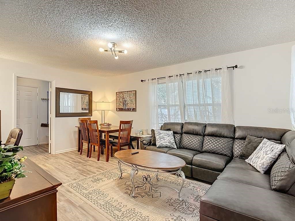 2520 W Saint John Street Tampa FL 33607 TB8453092 image7