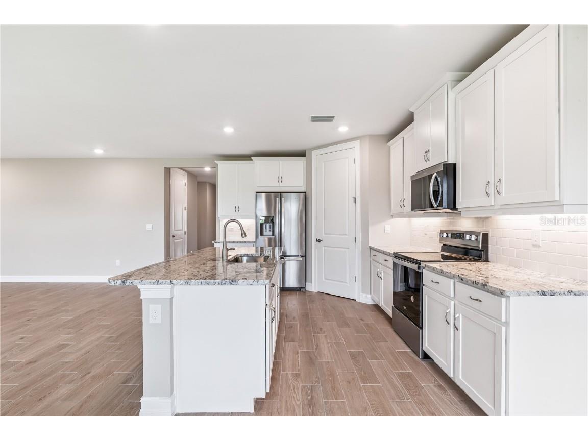 25206 Cadiz Drive Punta Gorda FL 33955 C7519866 image8