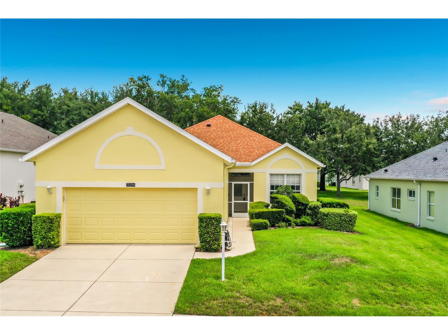 25206 Ormond Court Leesburg FL 34748 G5114850 image1
