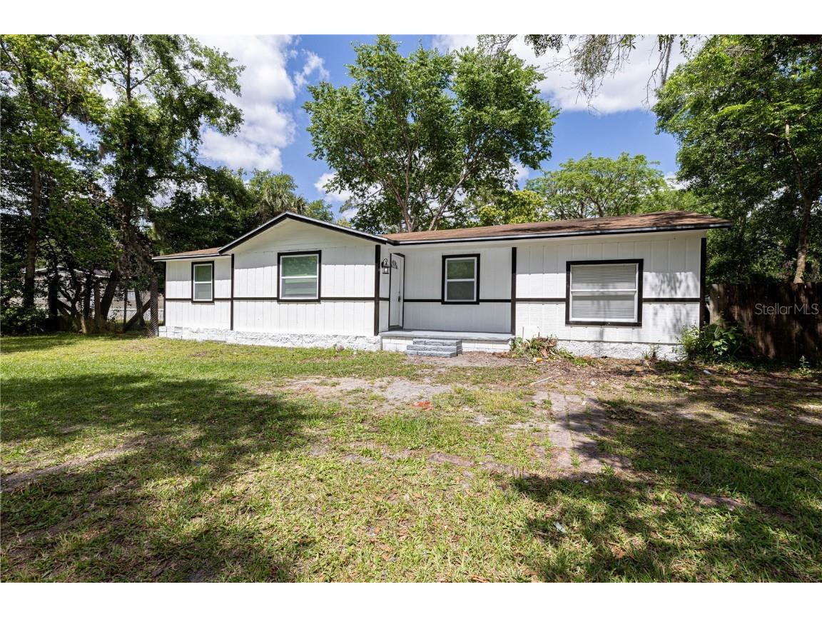 25209 Mathew Street Christmas FL 32709 S5102466 image1