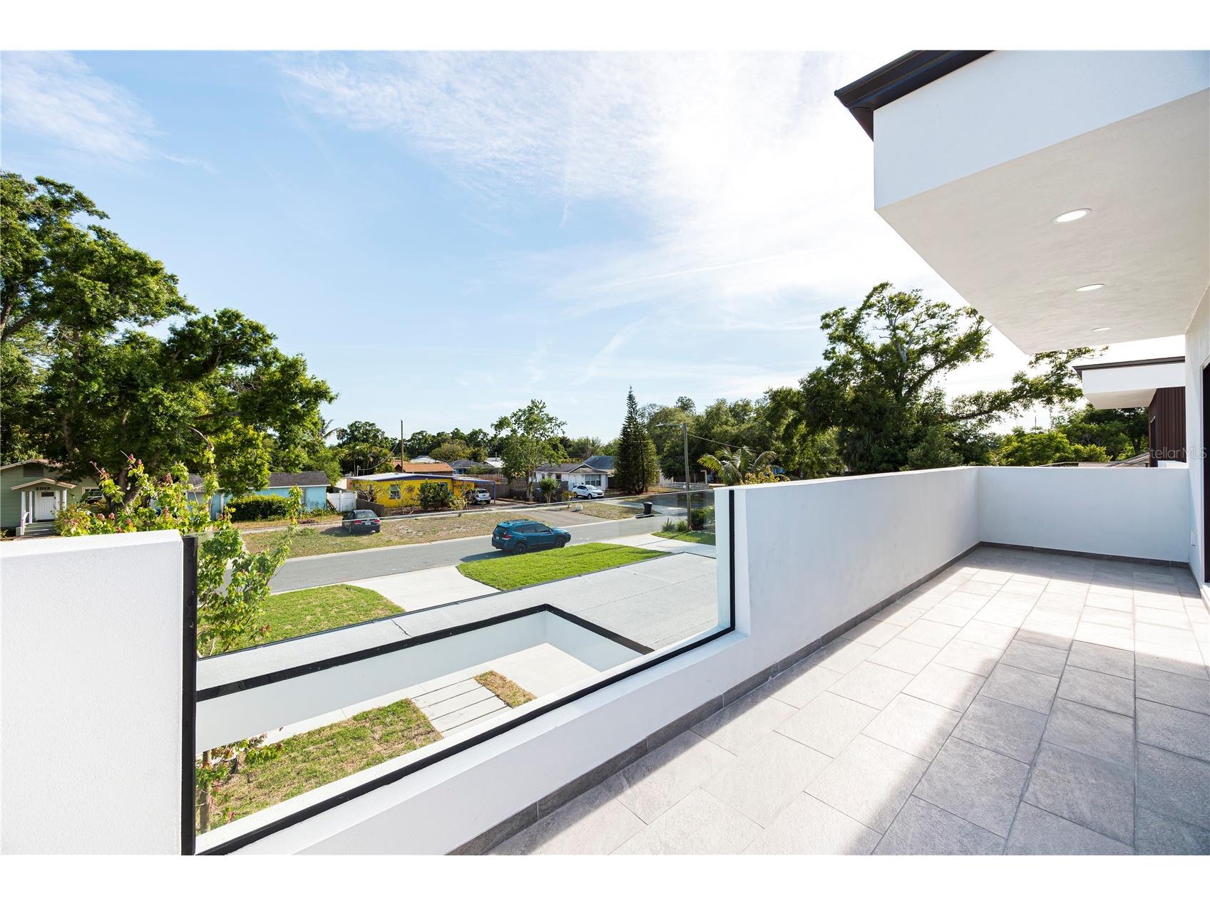 2521 18th Avenue N Saint Petersburg FL 33713 TB8500909 image17