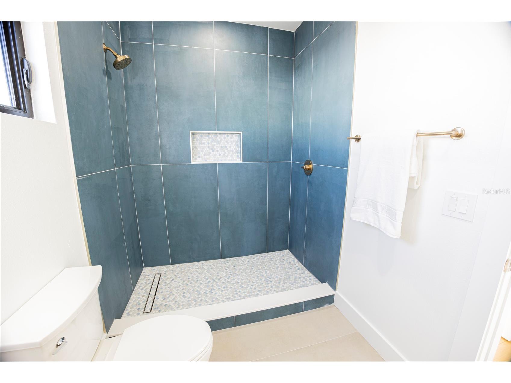 2521 18th Avenue N Saint Petersburg FL 33713 TB8500909 image31