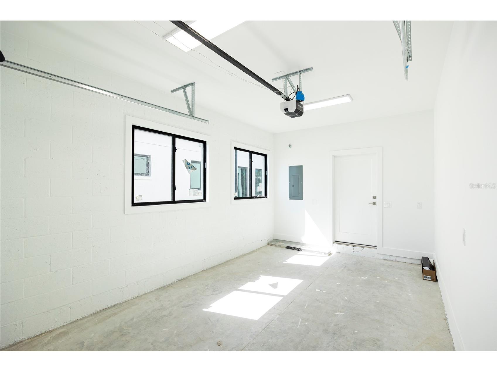 2521 18th Avenue N Saint Petersburg FL 33713 TB8500909 image41