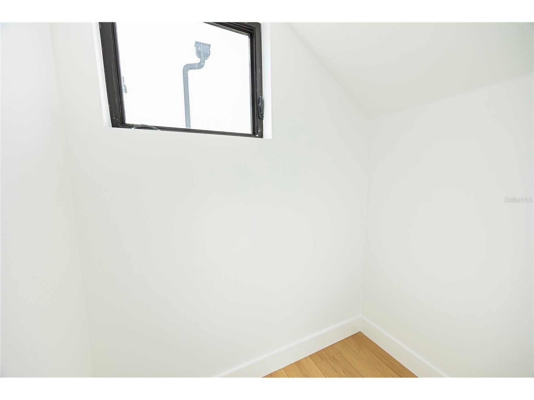 2521 18th Avenue N Saint Petersburg FL 33713 TB8500909 image45