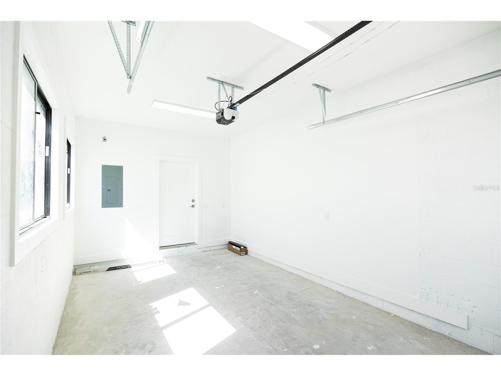 2521 18th Avenue N Saint Petersburg FL 33713 TB8500909 image59