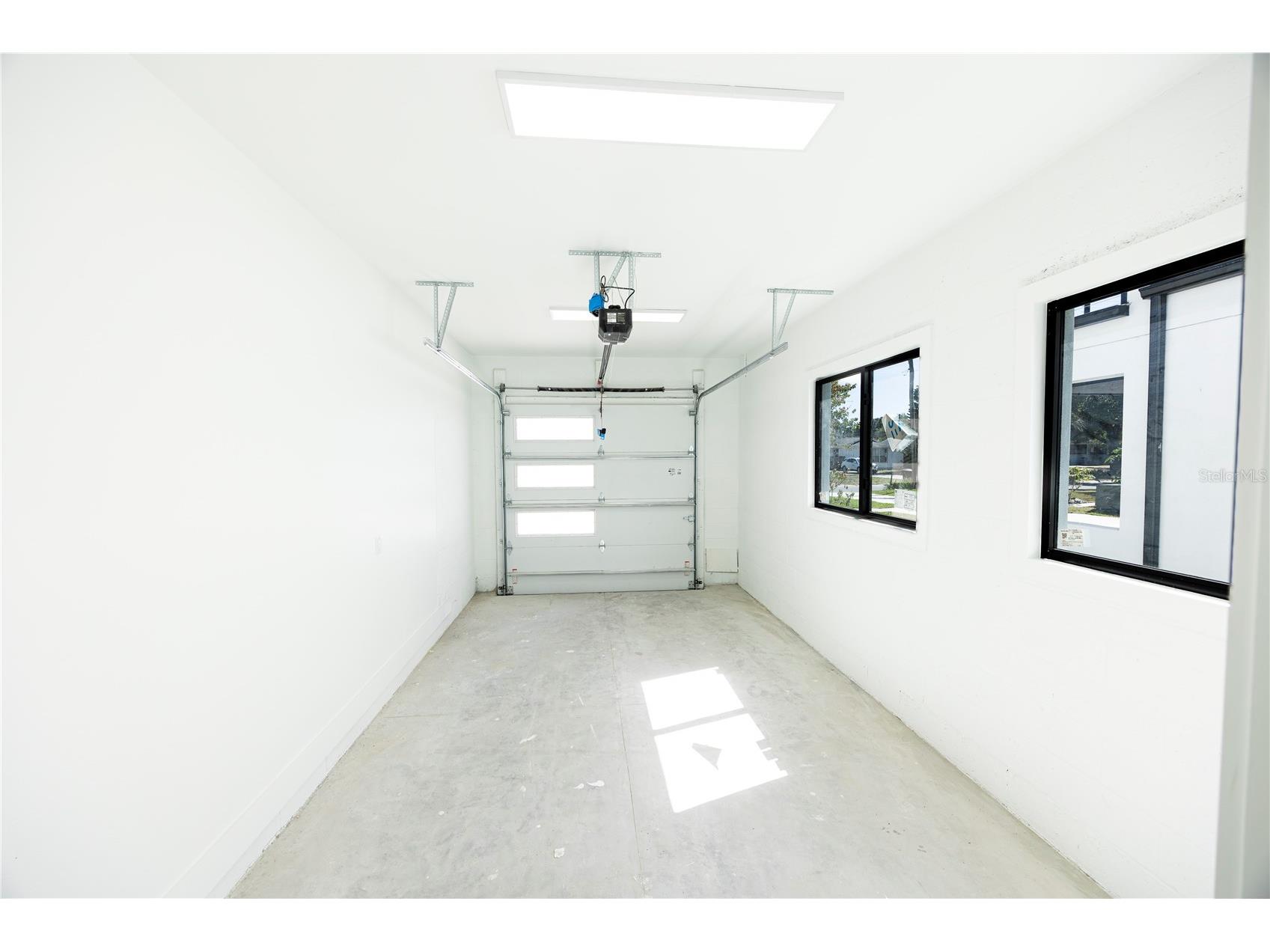 2521 18th Avenue N Saint Petersburg FL 33713 TB8500909 image68