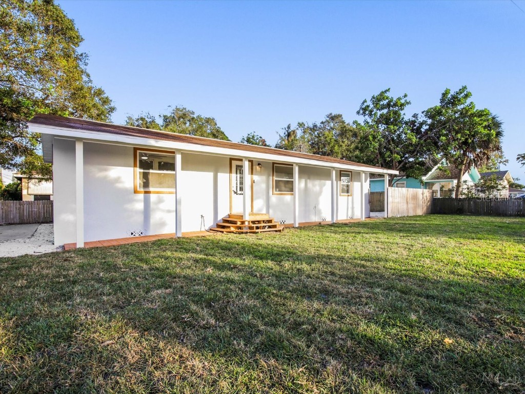 2521 19th Avenue W Bradenton FL 34205 A4552120 image1