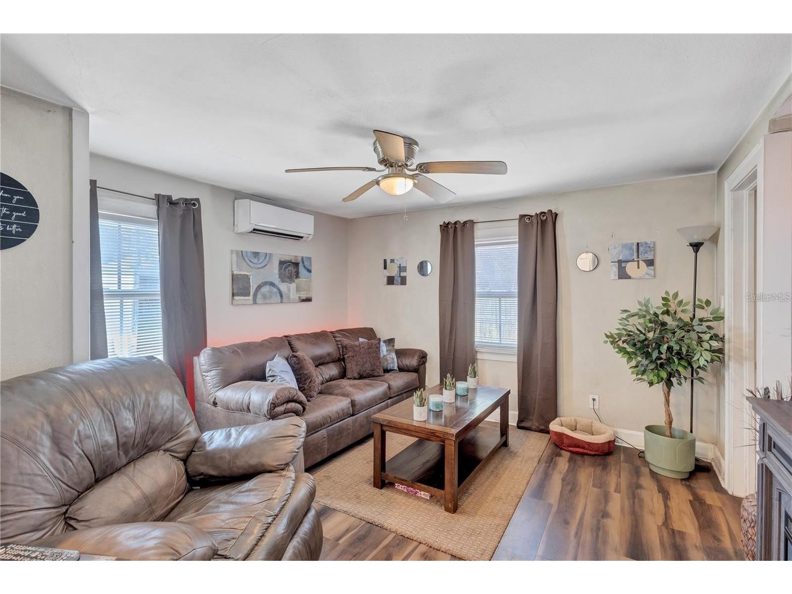 2521 4th Street S Saint Petersburg FL 33705 TB8512655 image11