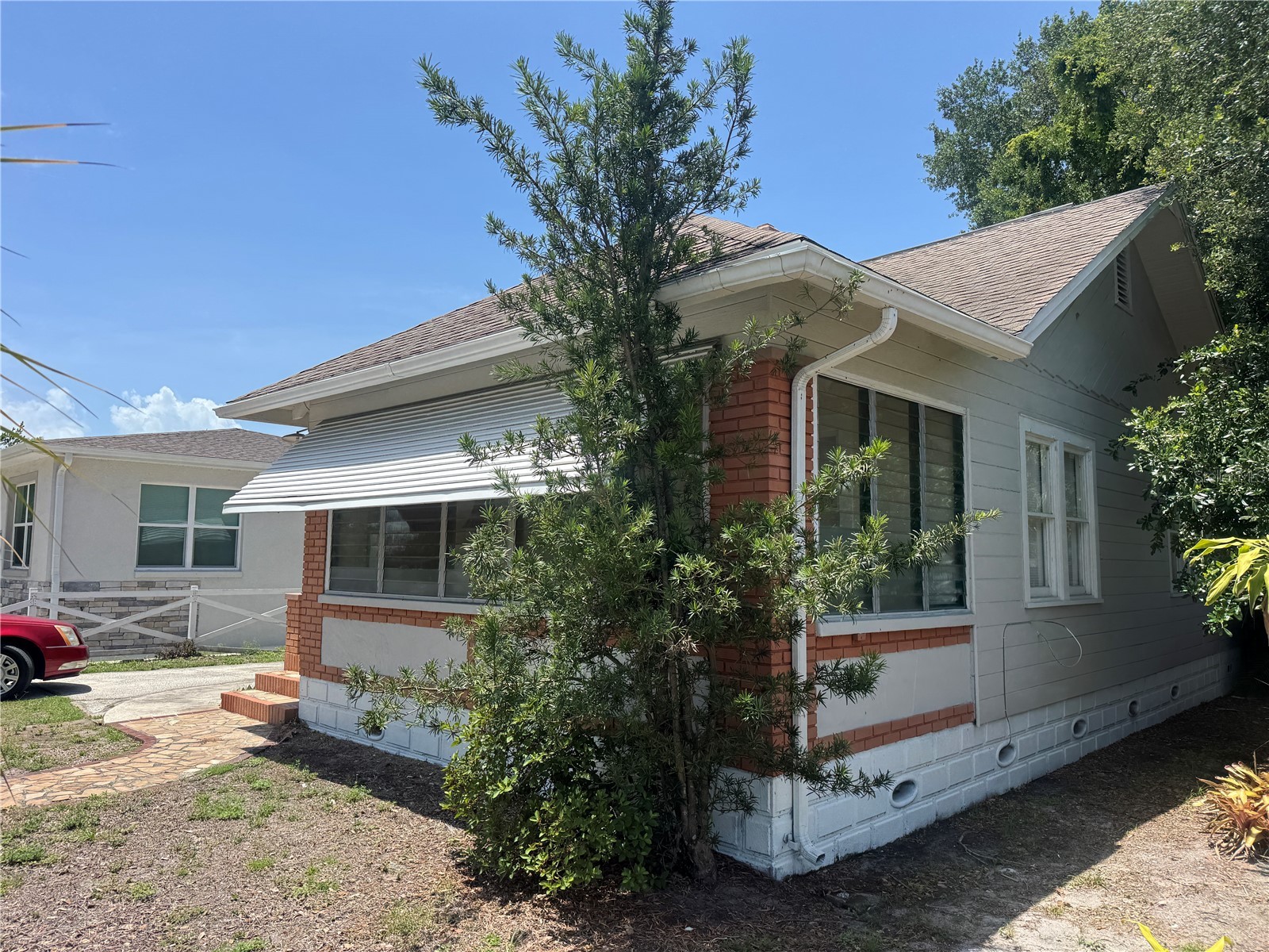 2521 4th Street S Saint Petersburg FL 33705 TB8512655 image37