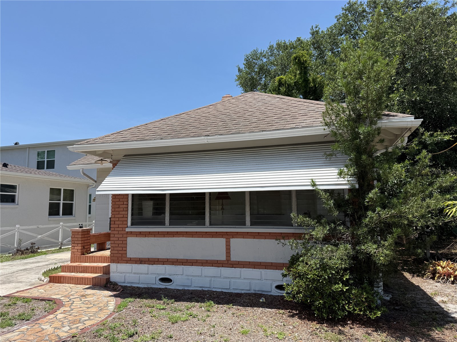 2521 4th Street S Saint Petersburg FL 33705 TB8514346 image27