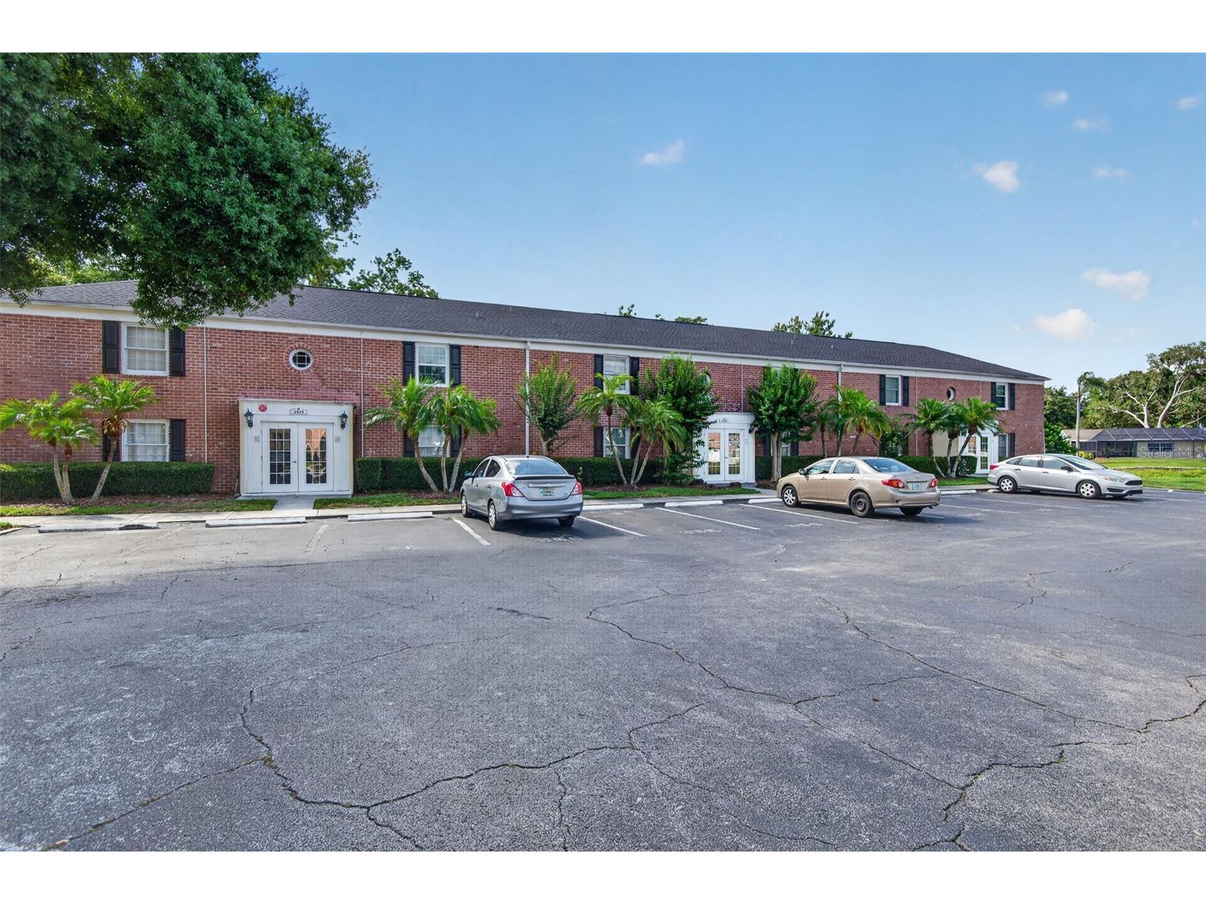 2521 Cedar Cypress Court #101 Tampa FL 33618 TB8510427 image1