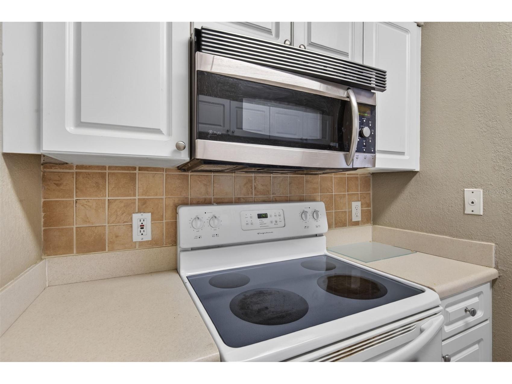 2521 Cedar Cypress Court #101 Tampa FL 33618 TB8510427 image19