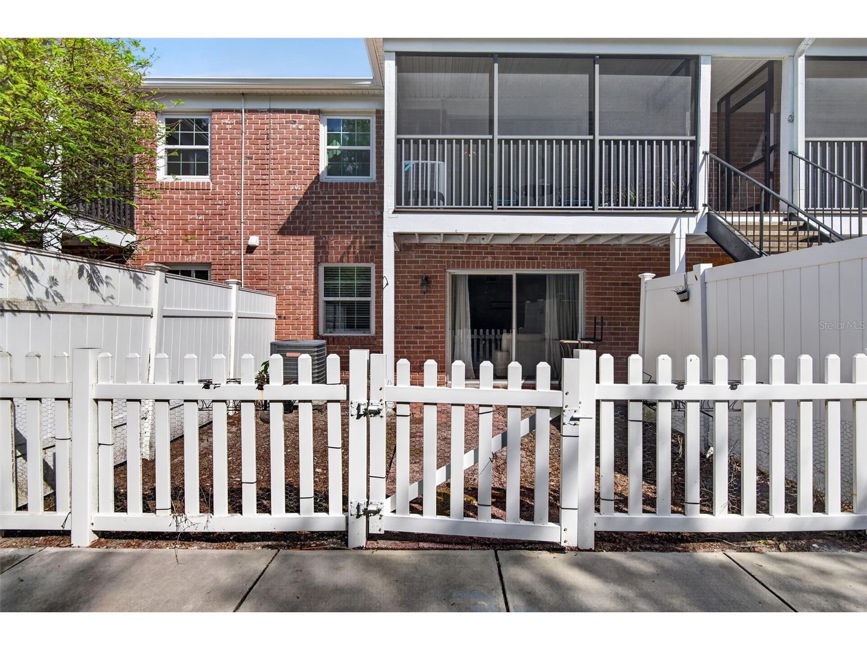 2521 Cedar Cypress Court #101 Tampa FL 33618 TB8510427 image28