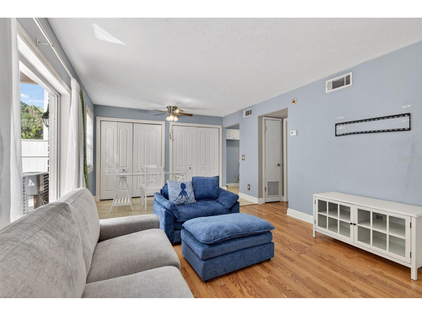 2521 Cedar Cypress Court #101 Tampa FL 33618 TB8510427 image6