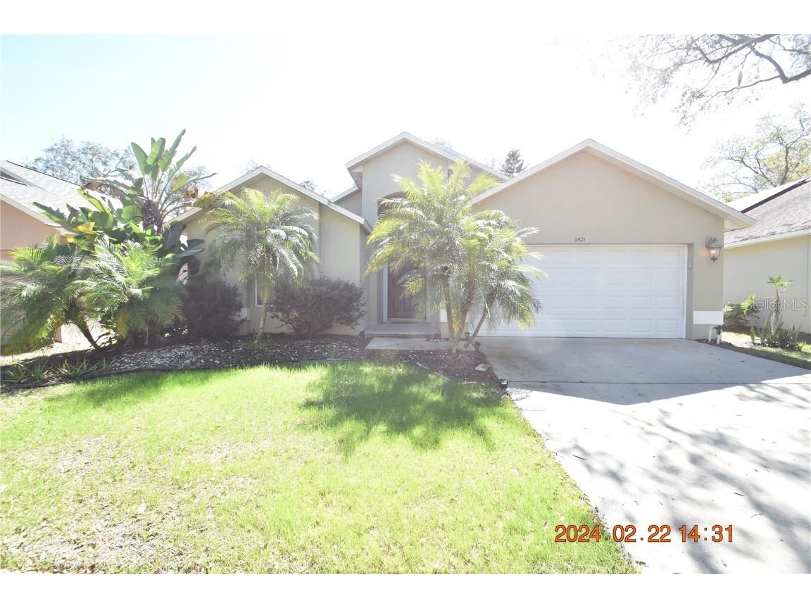 2521 Clareside Drive Valrico FL 33596 T3507603 image1