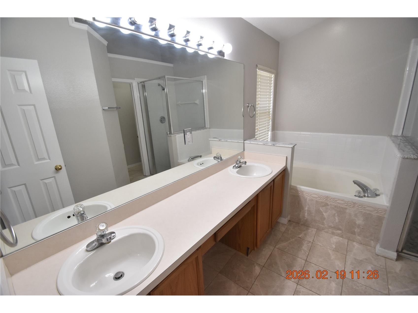 2521 Clareside Drive Valrico FL 33596 TB8478532 image30