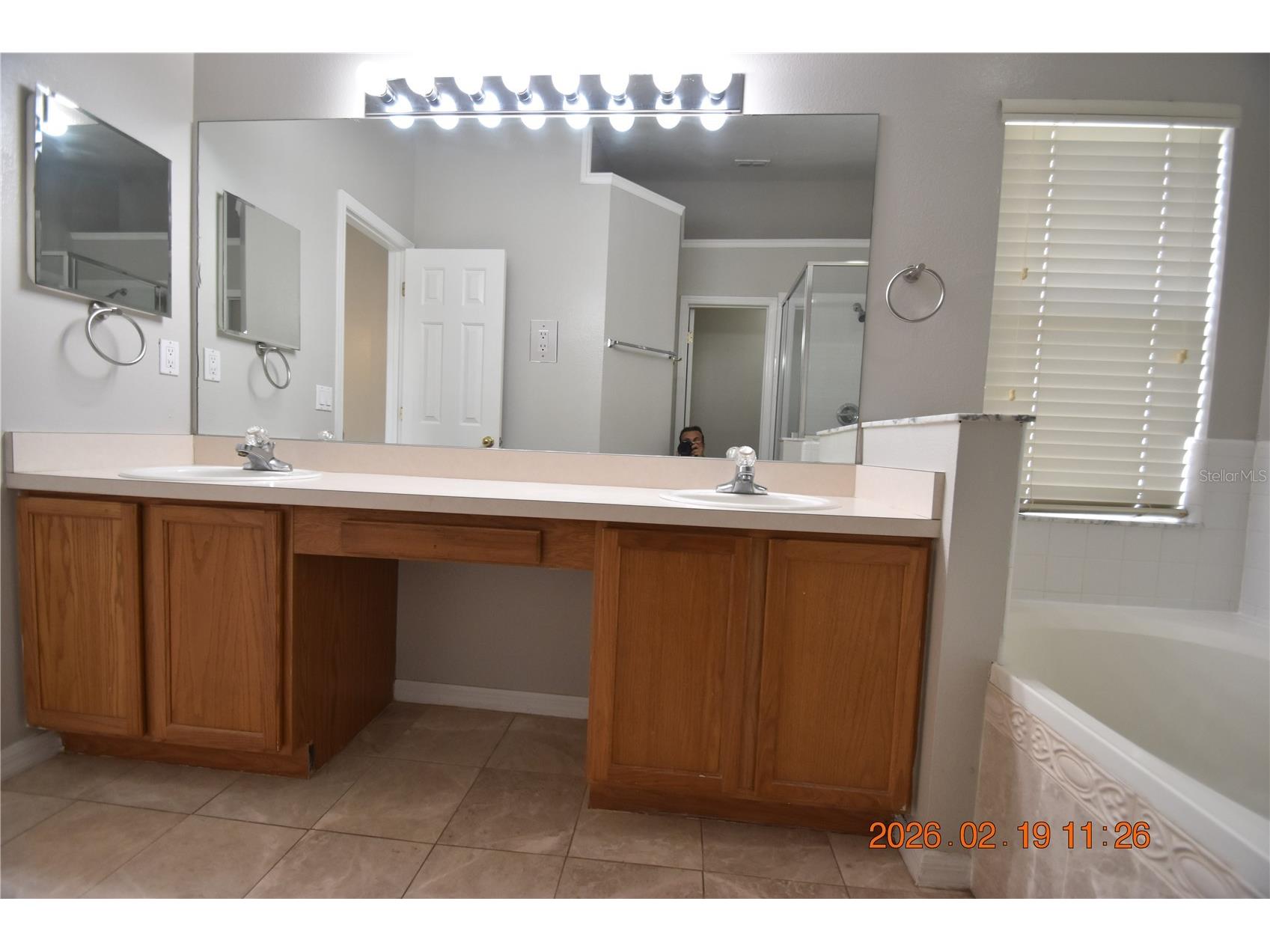 2521 Clareside Drive Valrico FL 33596 TB8478532 image32