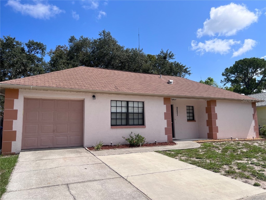 2521 Fieldcrest Court Holiday FL 34691 U8209588 image1
