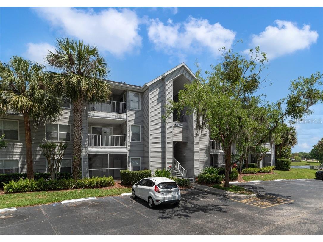 2521 Grassy Point Drive #207 Lake Mary FL 32746 - Greenwood Lake O6019034 image1