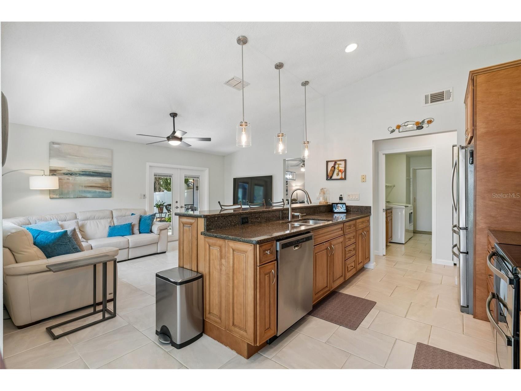 2521 Gulfbreeze Circle Palm Harbor FL 34683 TB8520362 image19