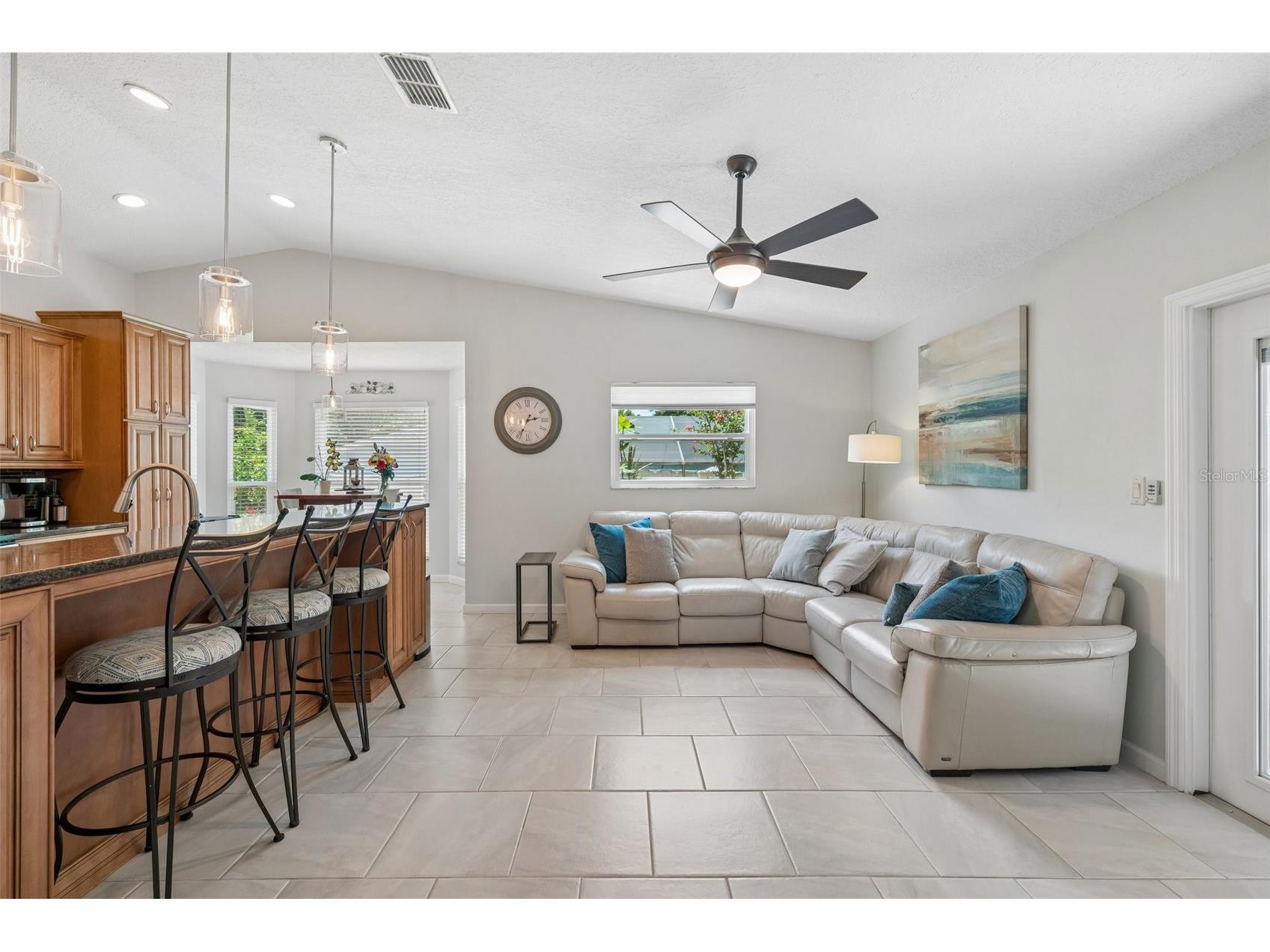 2521 Gulfbreeze Circle Palm Harbor FL 34683 TB8520362 image21