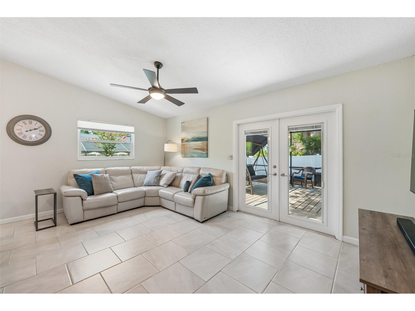 2521 Gulfbreeze Circle Palm Harbor FL 34683 TB8520362 image23