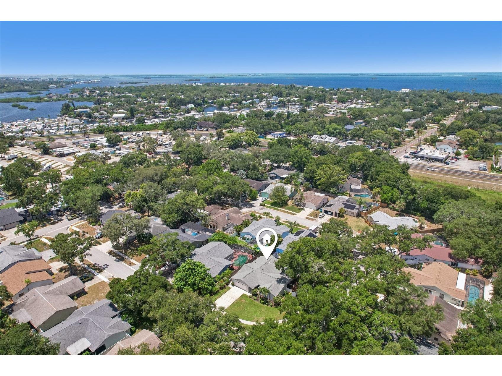2521 Gulfbreeze Circle Palm Harbor FL 34683 TB8520362 image67