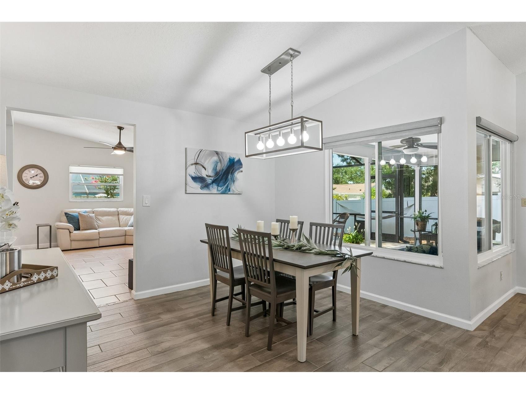 2521 Gulfbreeze Circle Palm Harbor FL 34683 TB8520362 image8
