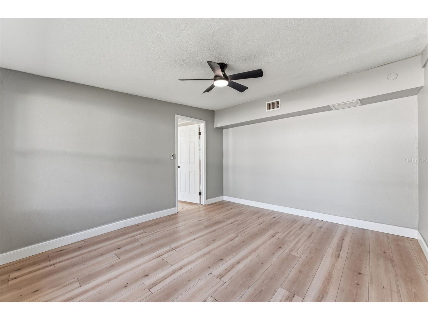 2521 Highland Acres Dr Clearwater FL 33761 TB8493726 image14