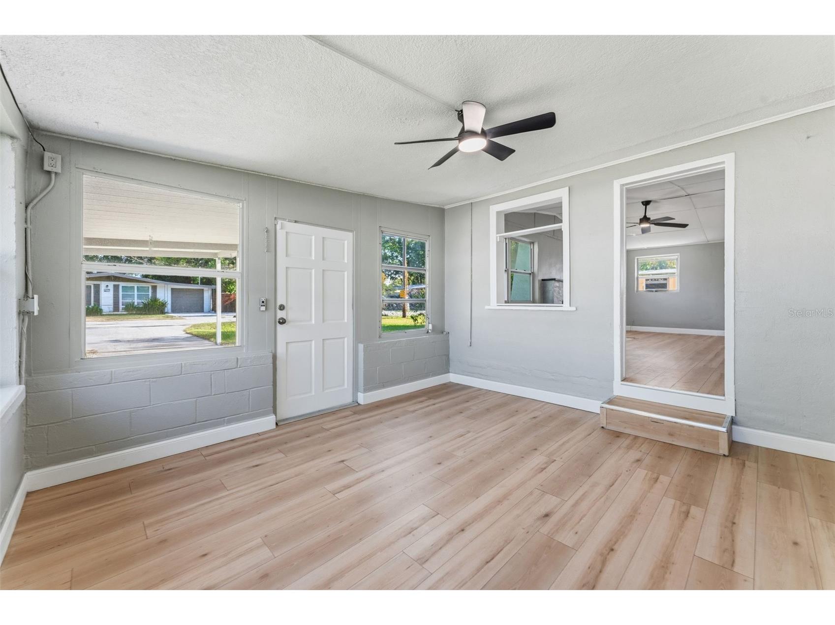 2521 Highland Acres Dr Clearwater FL 33761 TB8493726 image3