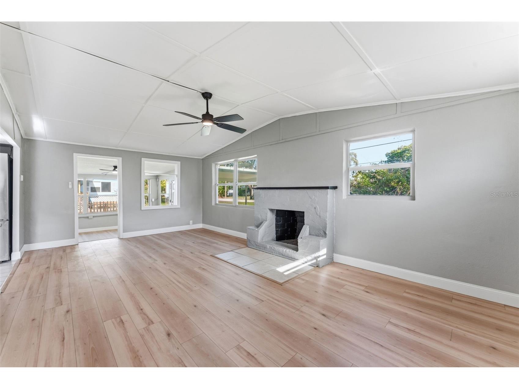 2521 Highland Acres Dr Clearwater FL 33761 TB8493726 image7