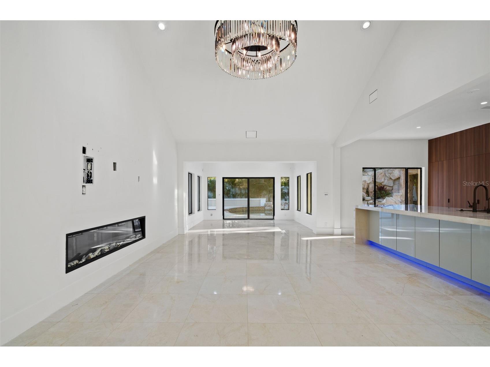2521 Lake Ellen Drive Tampa FL 33618 TB8519750 image16