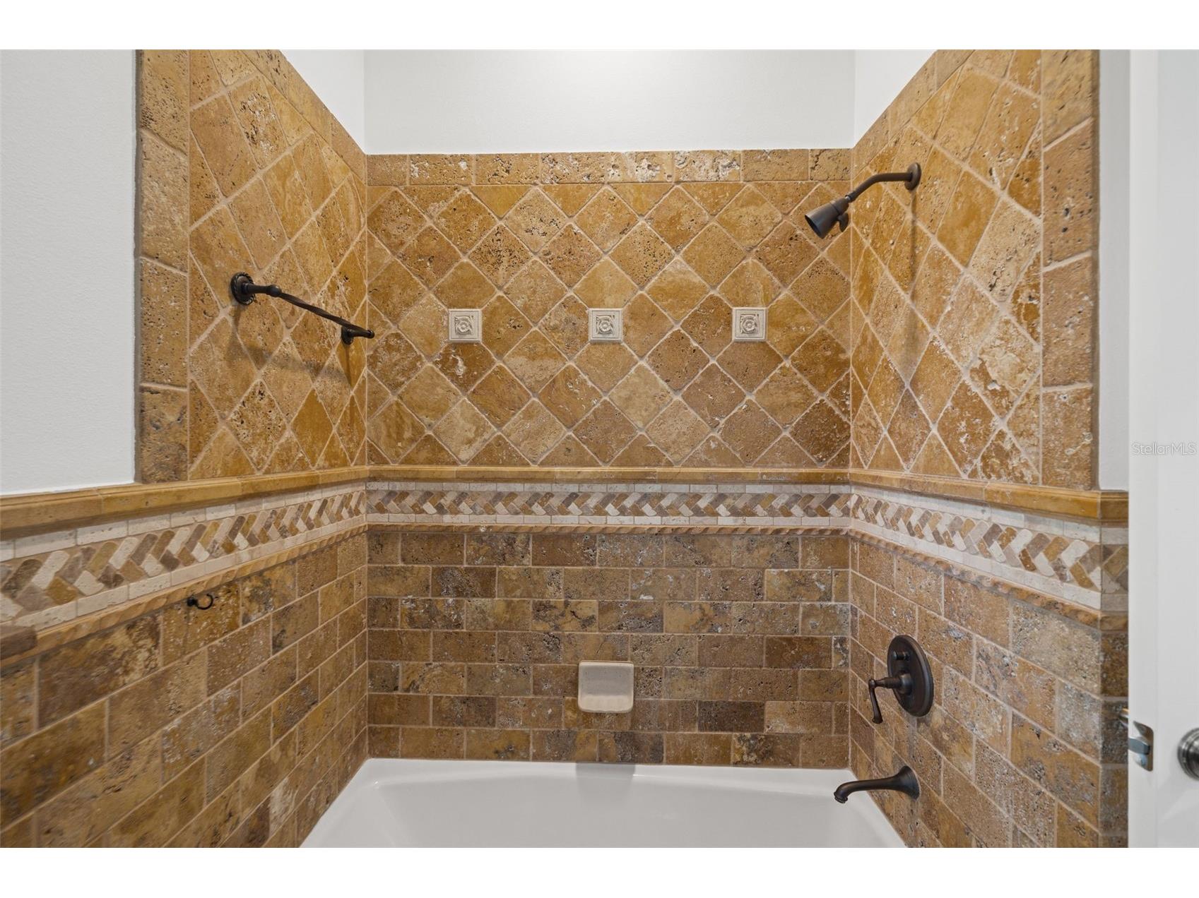 2521 Lake Ellen Drive Tampa FL 33618 TB8519750 image27