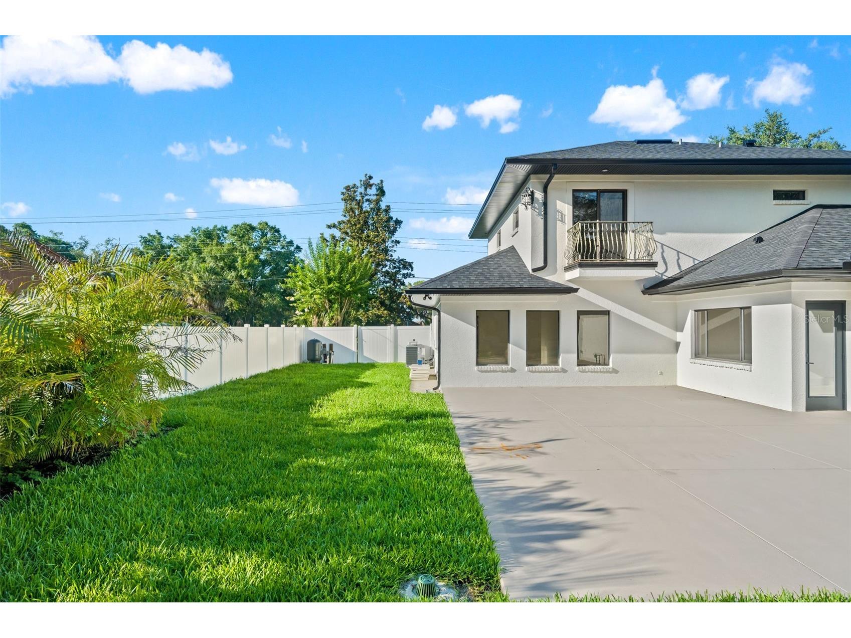 2521 Lake Ellen Drive Tampa FL 33618 TB8519750 image44