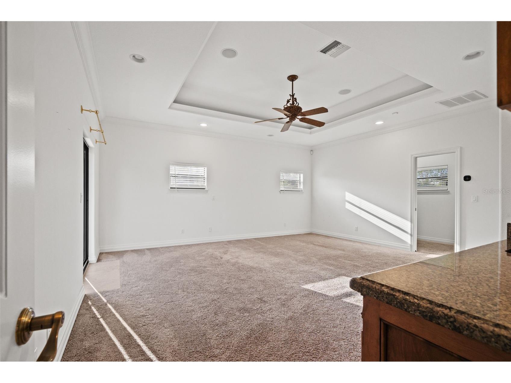 2521 Lake Ellen Drive Tampa FL 33618 TB8519750 image7