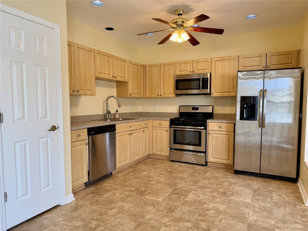 2521 Maylin Drive Trinity FL 34655 TB8455719 image9