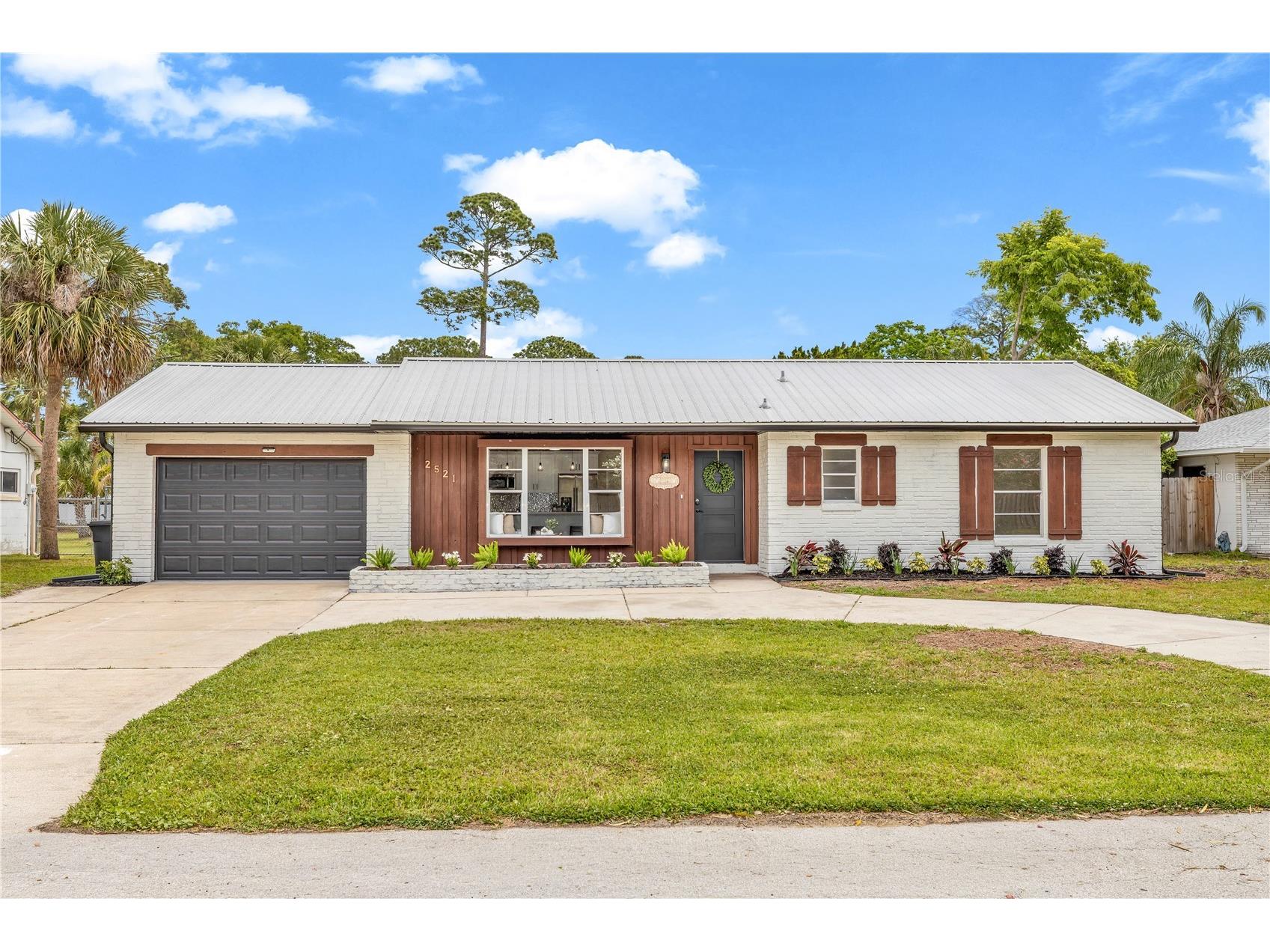 2521 Milton Avenue New Smyrna Beach FL 32168 G5111577 image1