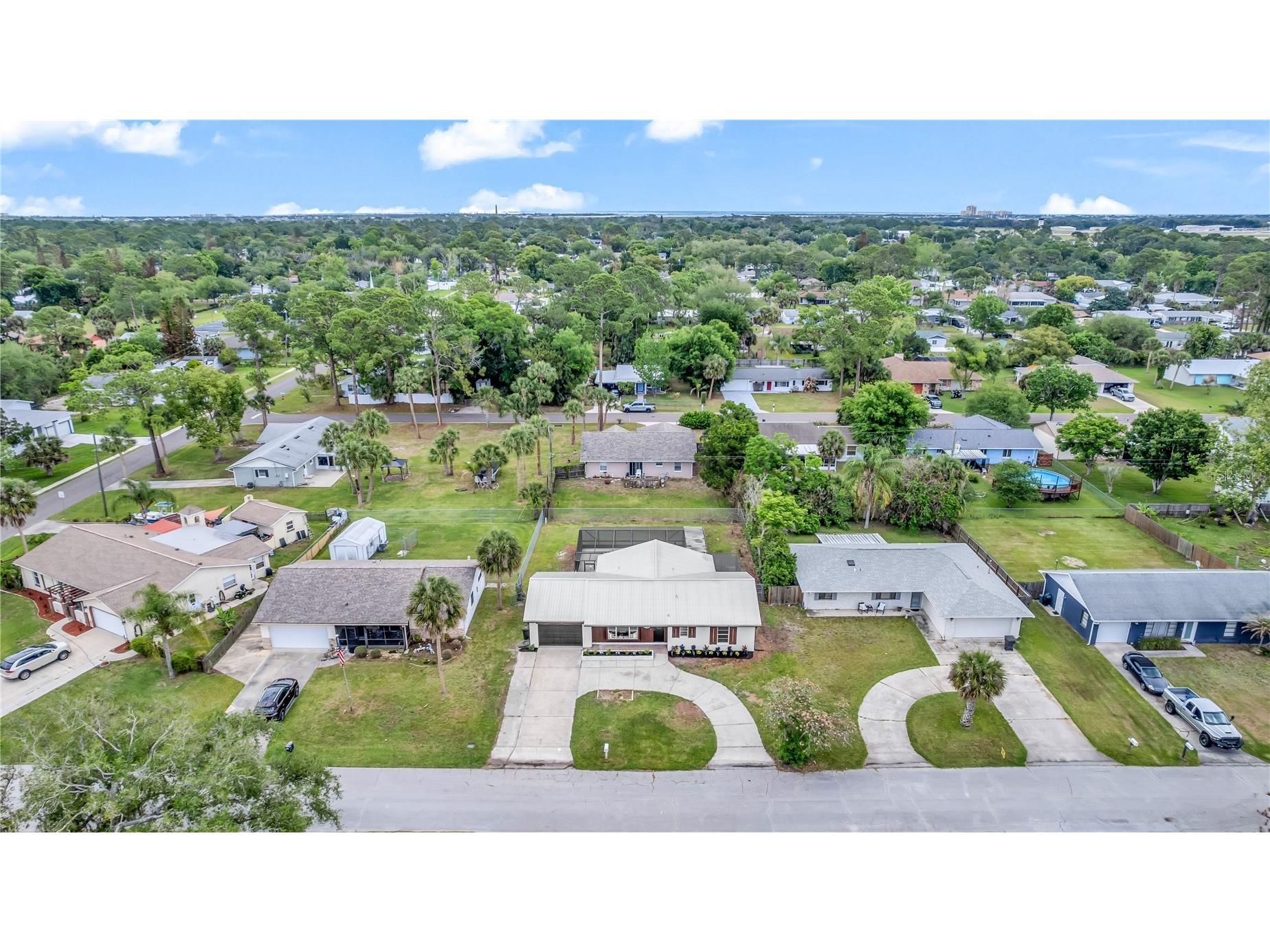 2521 Milton Avenue New Smyrna Beach FL 32168 G5111577 image33