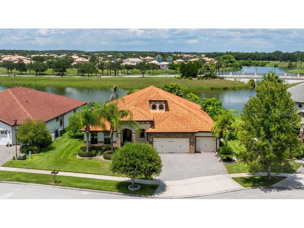 2521 Shoal Bass Way Kissimmee FL 34746 - LAKE TOHO O6337972 image1
