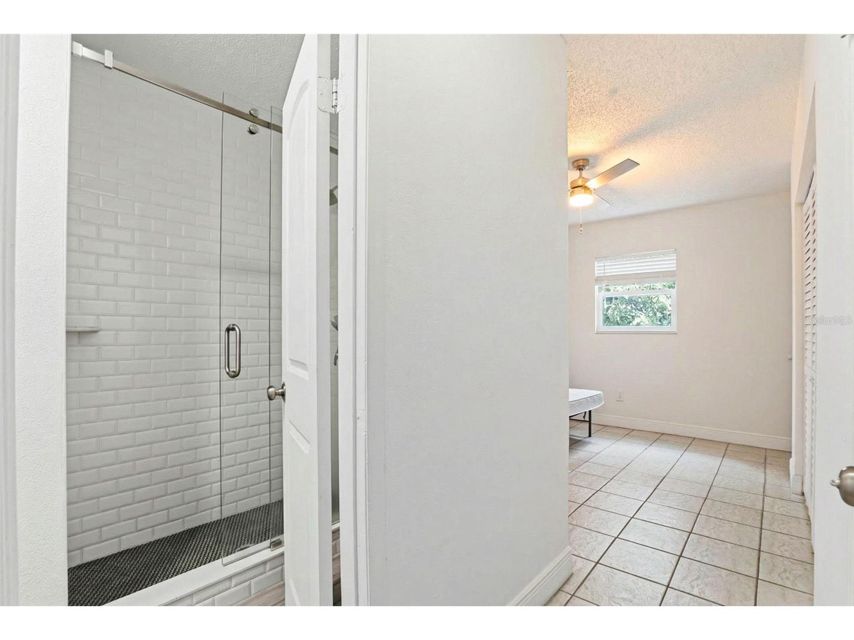 2521 W Crest Avenue Tampa FL 33614 TB8479607 image30
