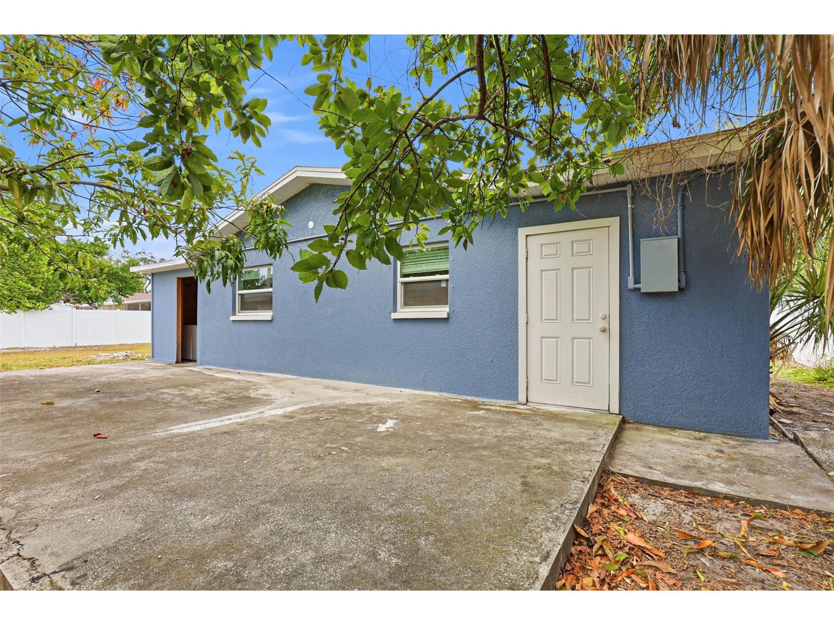 2521 W Crest Avenue Tampa FL 33614 TB8479607 image53