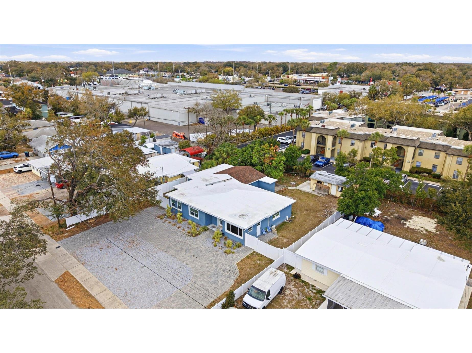 2521 W Crest Avenue Tampa FL 33614 TB8479607 image78