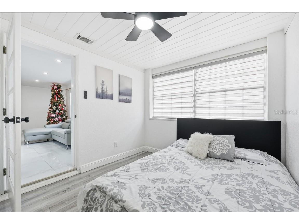 2521 W Minnehaha Street Tampa FL 33614 TB8454006 image12