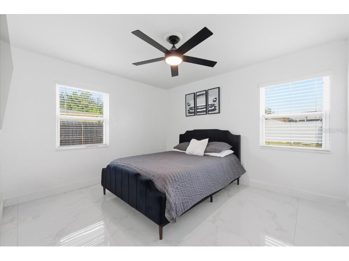 2521 W Minnehaha Street Tampa FL 33614 TB8454006 image18