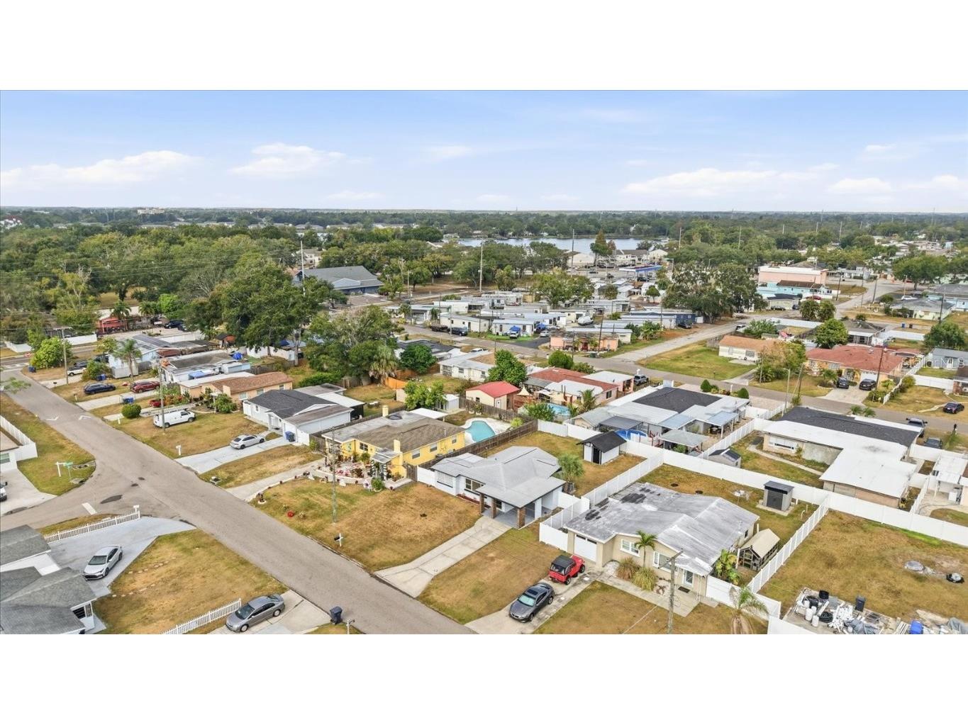 2521 W Minnehaha Street Tampa FL 33614 TB8454006 image24