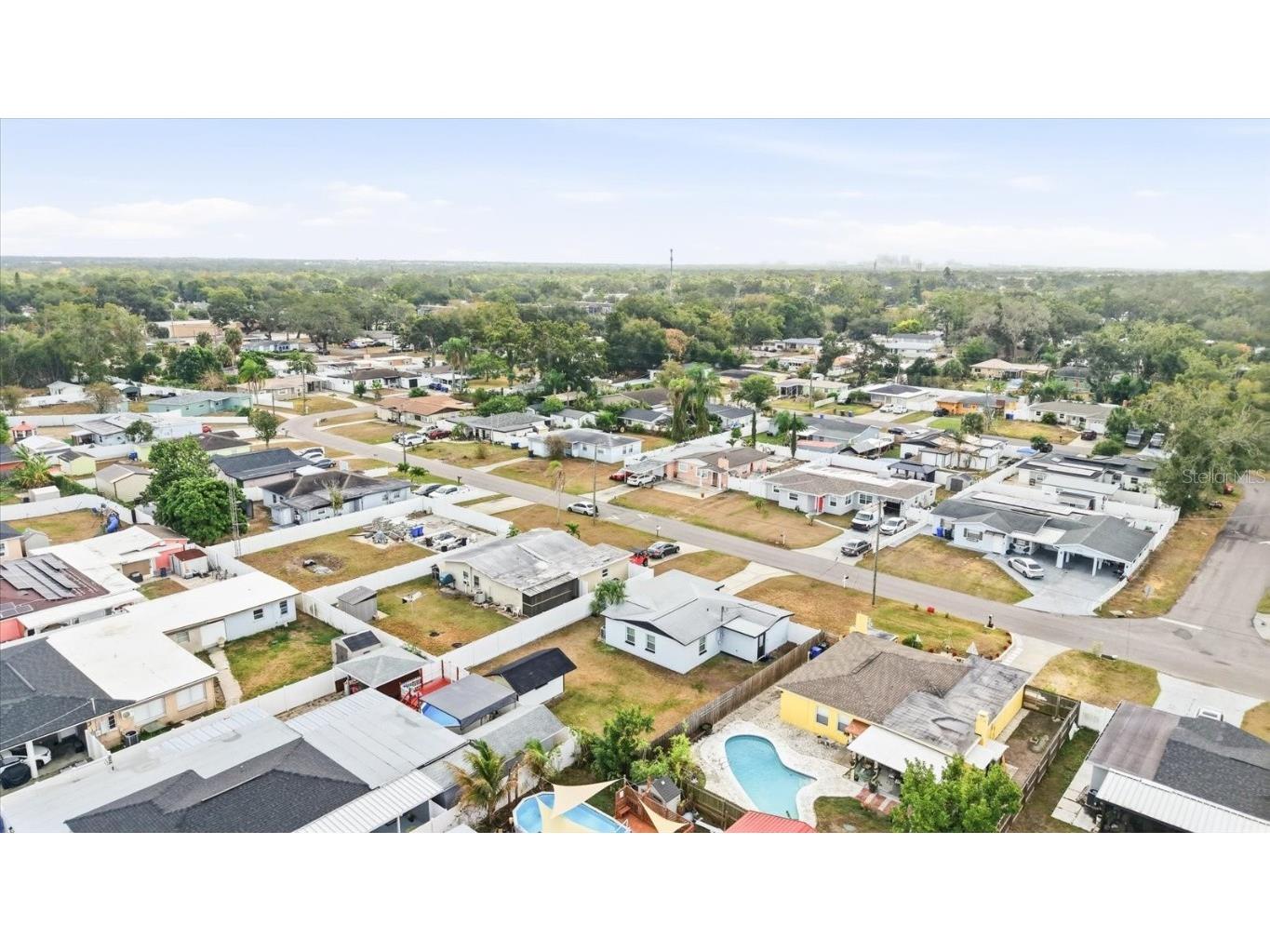 2521 W Minnehaha Street Tampa FL 33614 TB8454006 image27